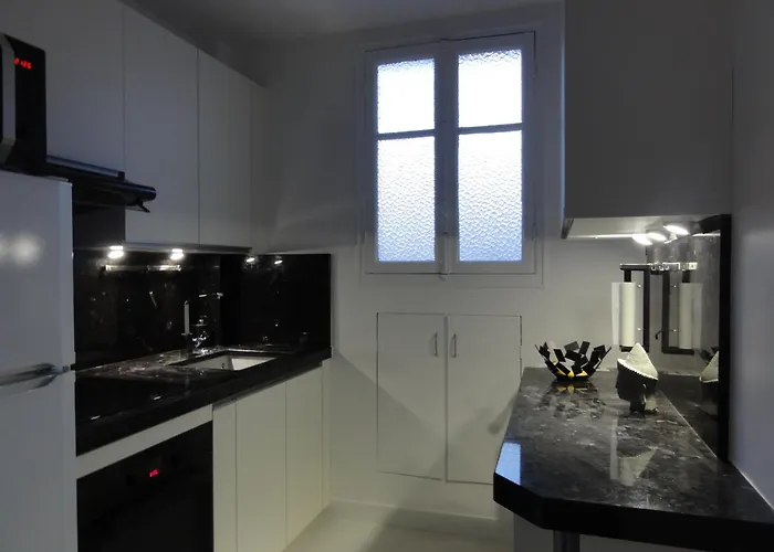 L'escapade Parisienne *